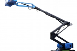 Self-propelled articulated boom lift